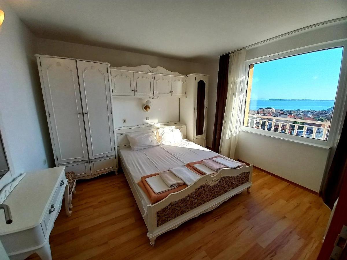 Guest House Rona - Free Parking And Sea View Szveti Vlasz Kültér fotó