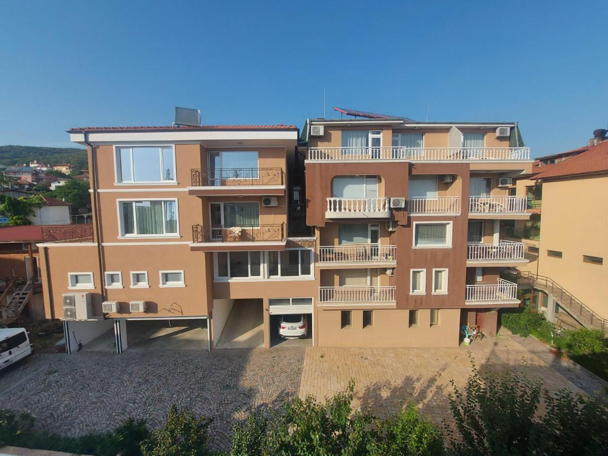 Guest House Rona - Free Parking And Sea View Szveti Vlasz Kültér fotó