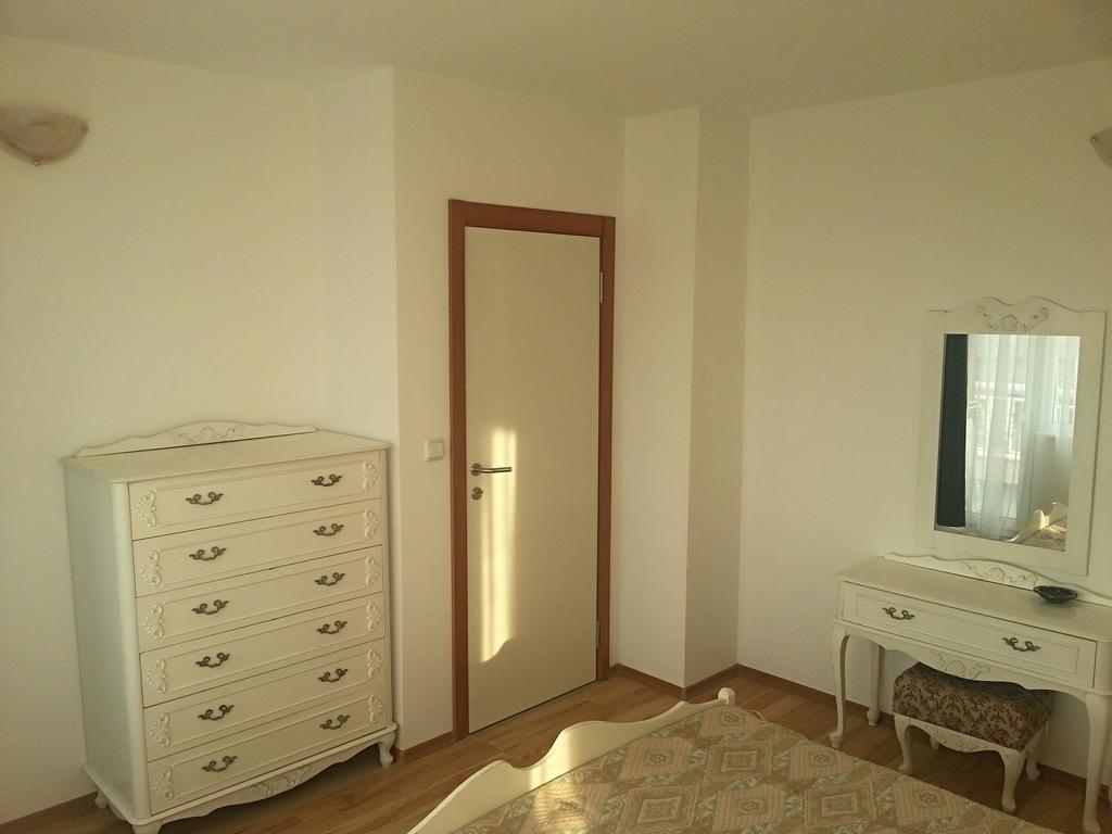 Guest House Rona - Free Parking And Sea View Szveti Vlasz Kültér fotó